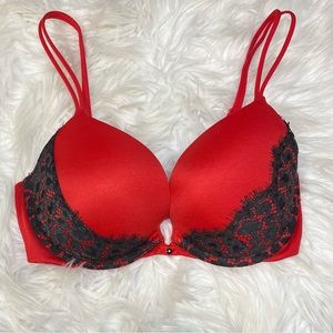 32D Victoria Secret Very Secret Push-up